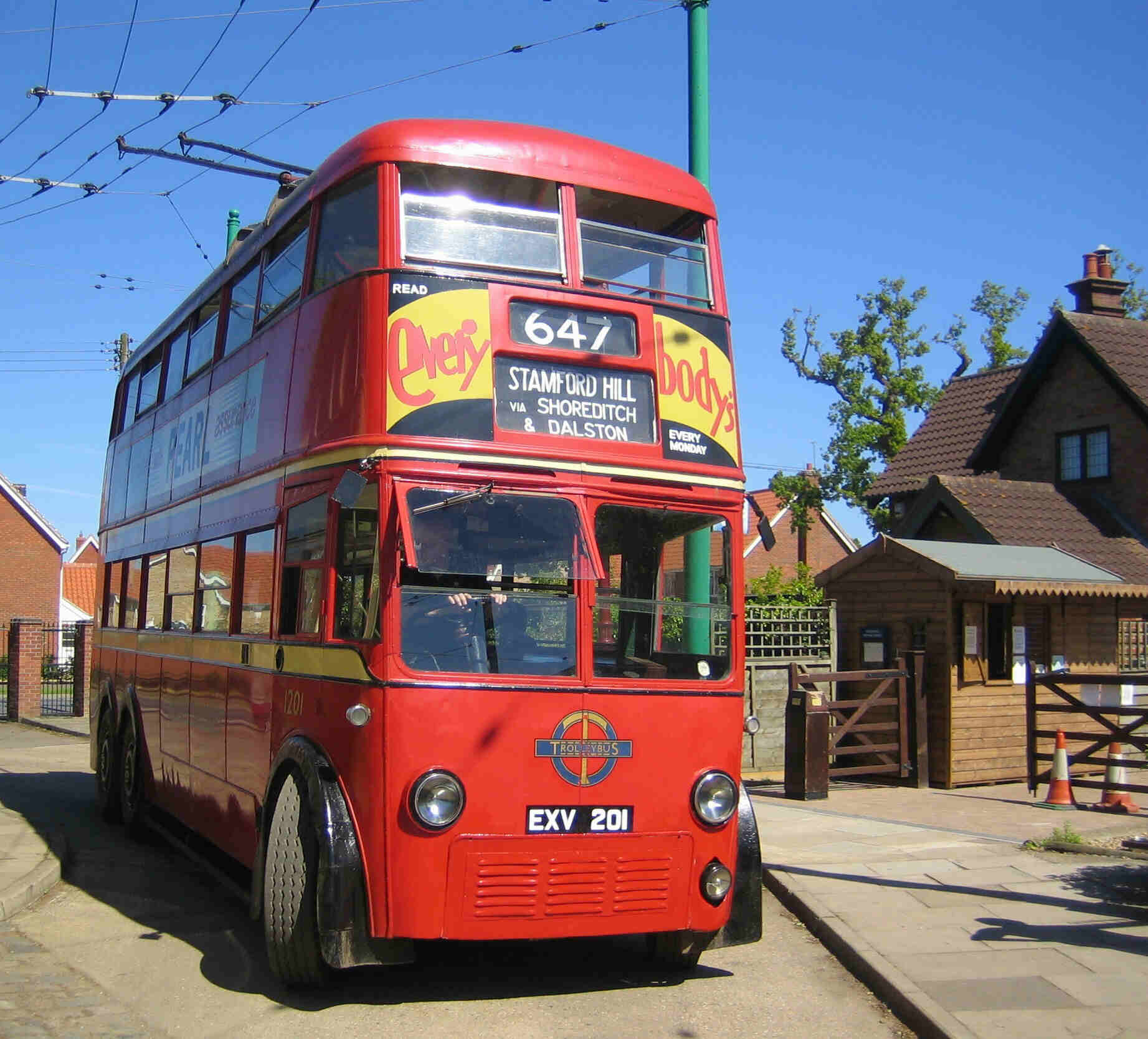 http://www.jewisheastend.com/trolleybus%201201.jpg