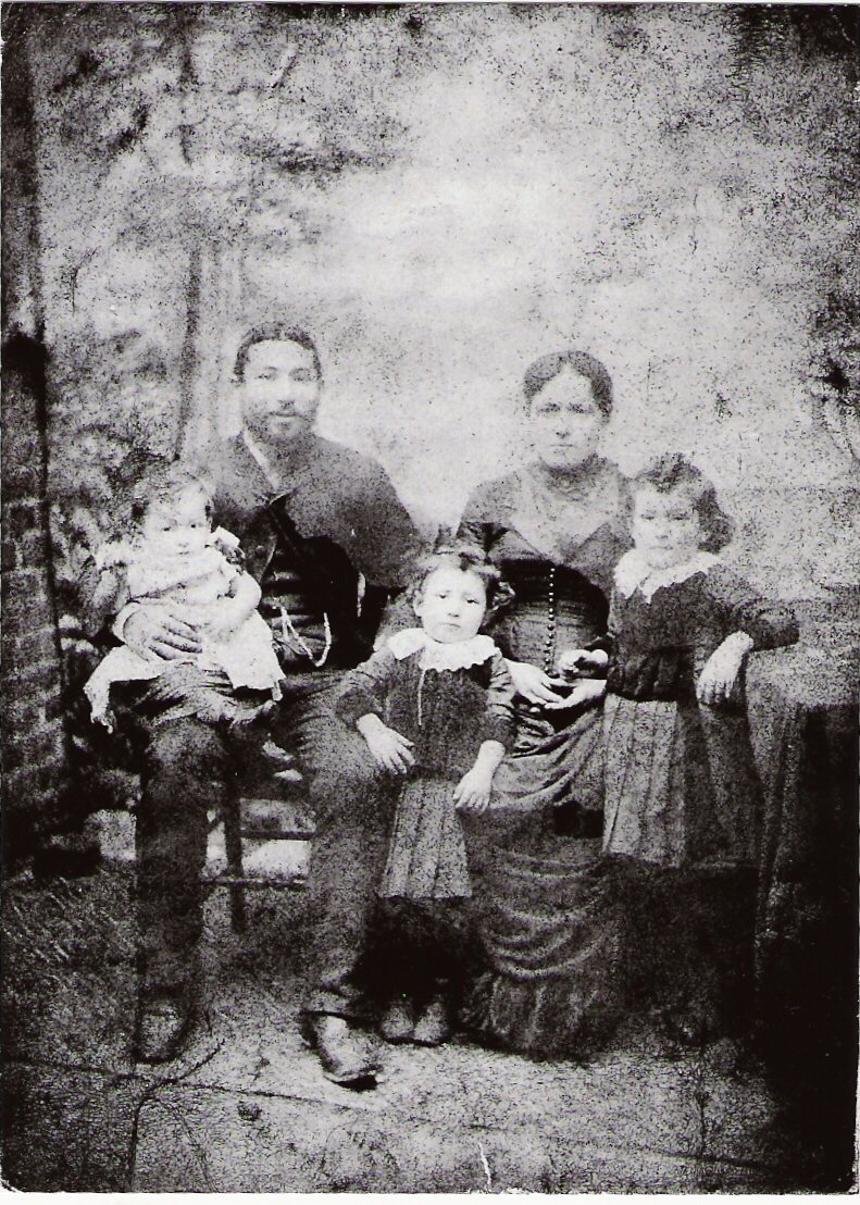 Harold Pollins paternal family - posed studio photo taken 1888/89